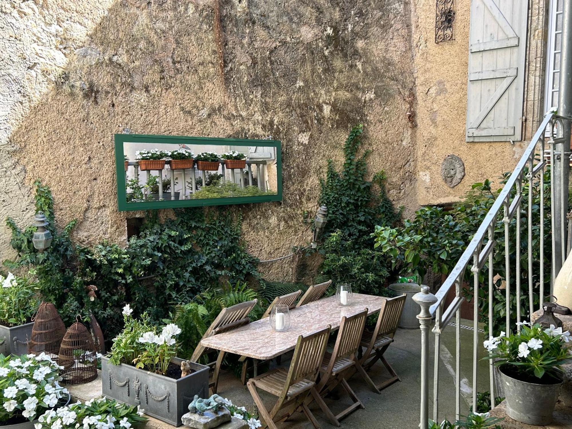 Les Chambres De L'Horloge Lectoure Dış mekan fotoğraf